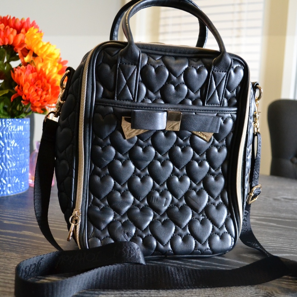 Betsey Johnson Black Quilted Hearts Lunch Bag